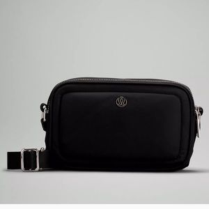 Lululemon Camera Crossbody Bag